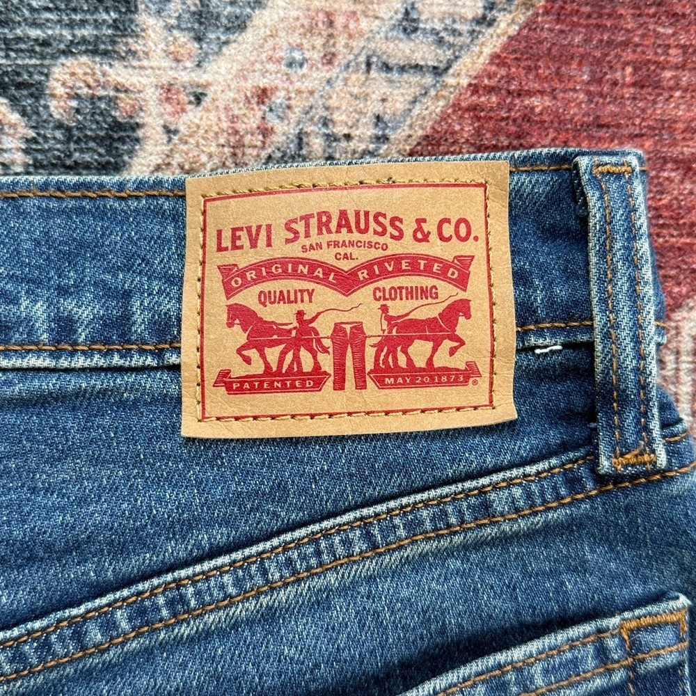 LEVI’S Button-fly Wedgie Straight Jeans Size 27 - Picture 7 of 11